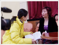 中國(guó)廣州母嬰博覽會(huì)組委會(huì)秘書長(zhǎng)接受廣州電視臺(tái)采訪 中國(guó)廣州母嬰博覽會(huì)組委會(huì)秘書長(zhǎng)接受廣州電視臺(tái)采訪